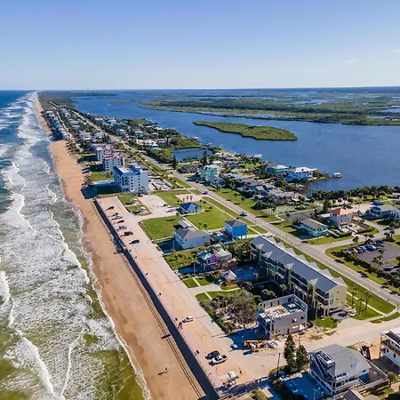 Colony Beach Club 147